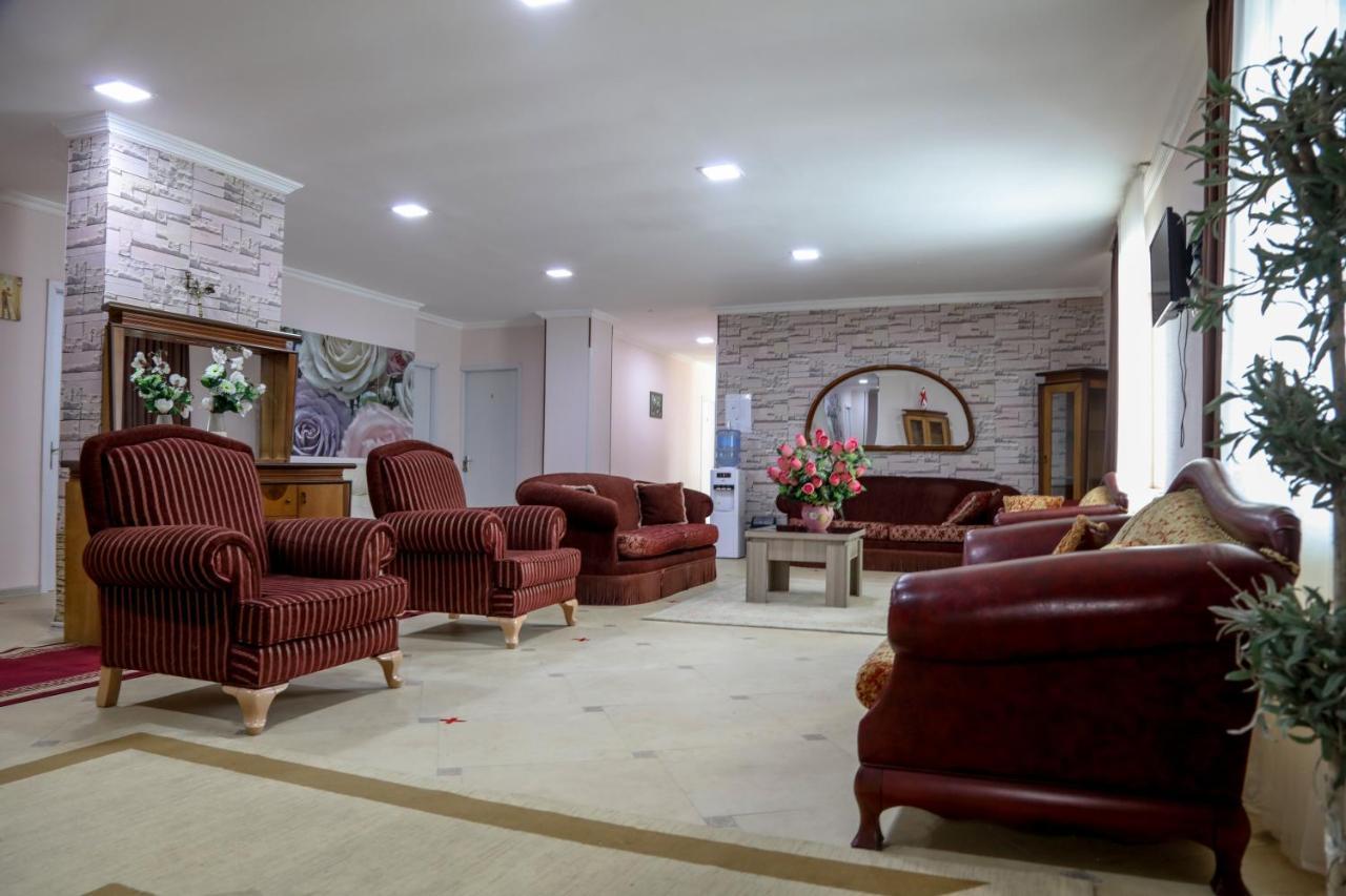 Guest House ボルジョミ エクステリア 写真